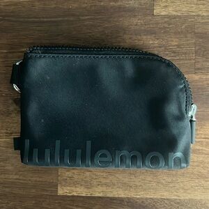Lululemon Clippable Card pouch